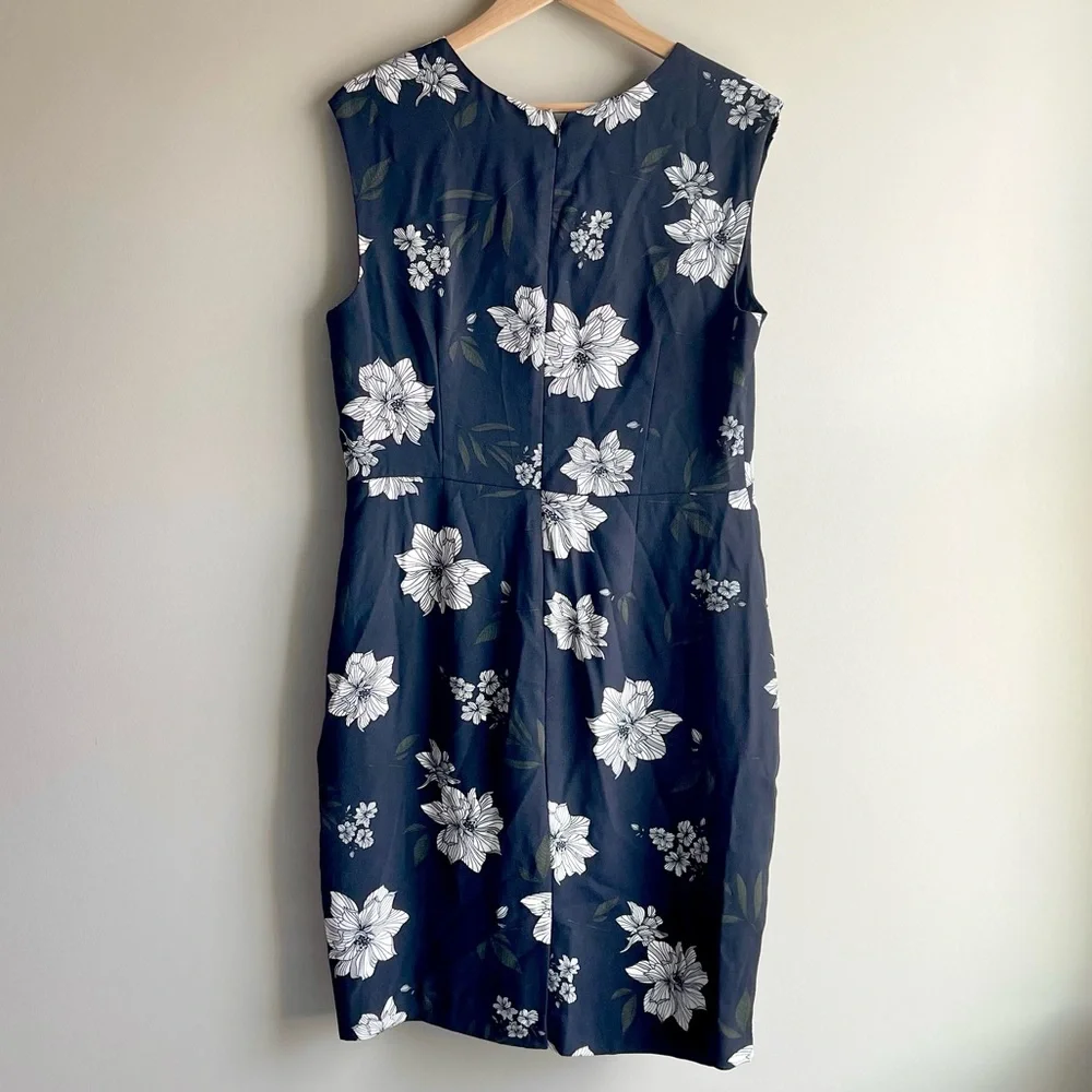 Banana Republic Black Floral Sleeveless Casual Dress - Picture 4 of 4